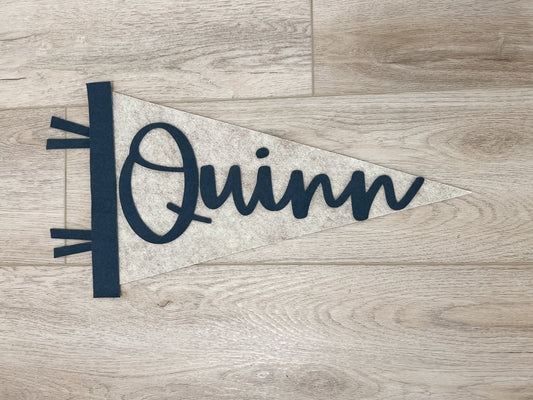 MEDIUM Traditional Pennant