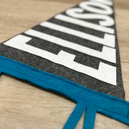 BLOCK Traditional Pennant